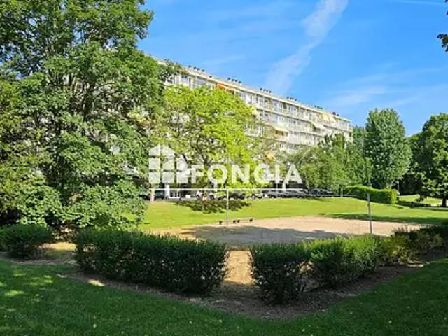 Le Pecq 78230 Achat / Vente appartement 2 pièces t2 jardin balcon