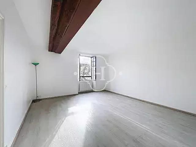 Le Pecq 78230 Location appartement 2 pièces t2 au dernier étage