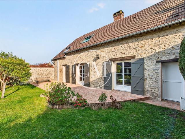 LE PERRAY EN YVELINES MAISON ANCIENNE RENOVÉE