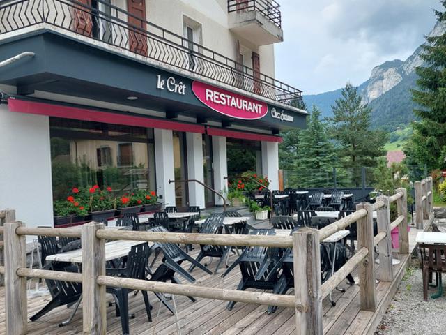 LE PETIT BORNAND LES GLIERES 74, À VENDRE – ENSEMBLE IMMOBILIER COMMERCIAL ET RÉSIDENTIEL