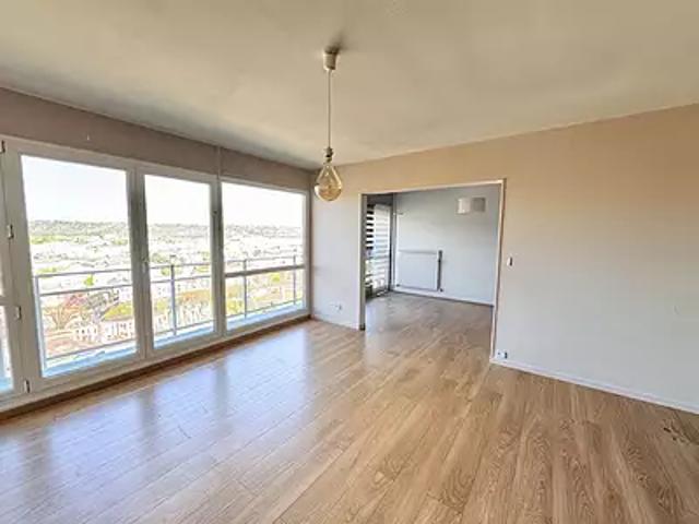Le Petit Quevilly 76140 Achat / Vente appartement 5 pièces t5