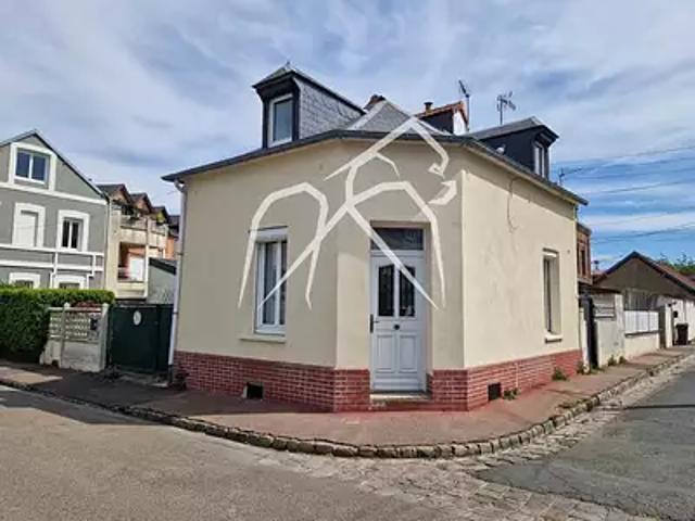Le Petit Quevilly 76140 Achat / Vente maison 3 pièces t3 jardin cave