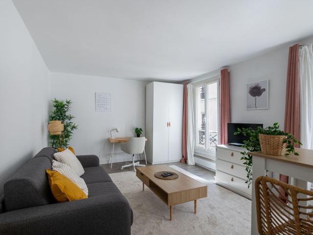 Le Pigalle Studio coeur de Paris loyer tout inclus