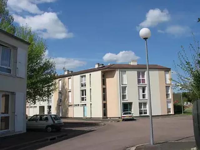 Le Pont Chrétien Chabenet 36800 Location appartement 3 pièces t3 cave