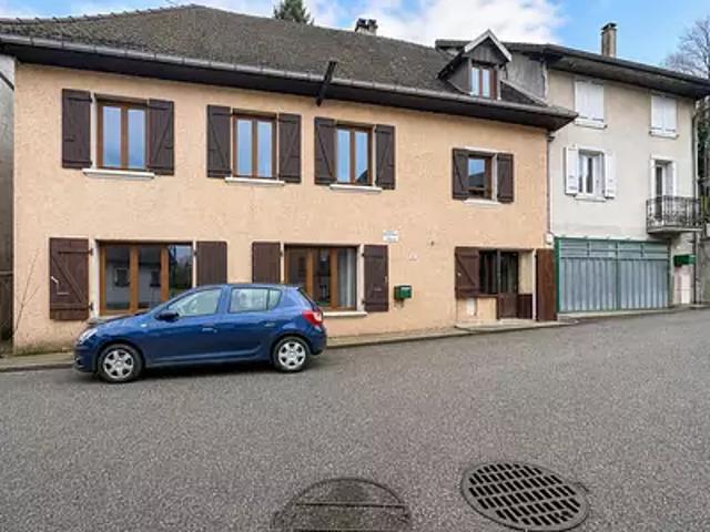 Le Pont de Beauvoisin 38480 Achat / Vente maison 7 pièces t7 terrasse