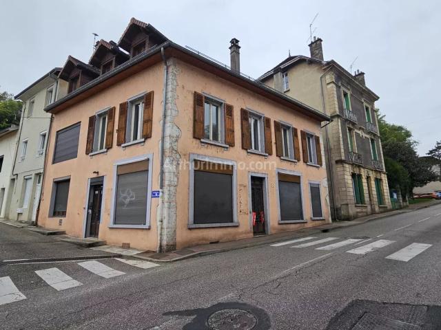 Le Pont de Beauvoisin Vente Immeuble 38