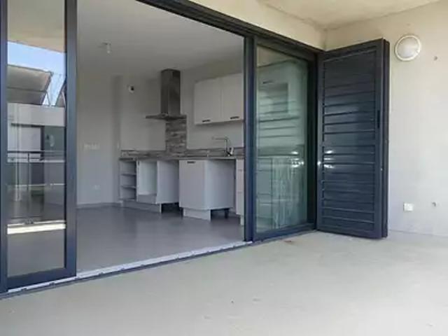 Le Pontet 84130 Achat / Vente appartement 2 pièces t2 terrasse