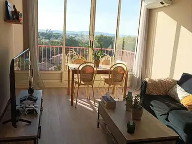 Le Pontet 84130 Location appartement 3 pièces t3 balcon