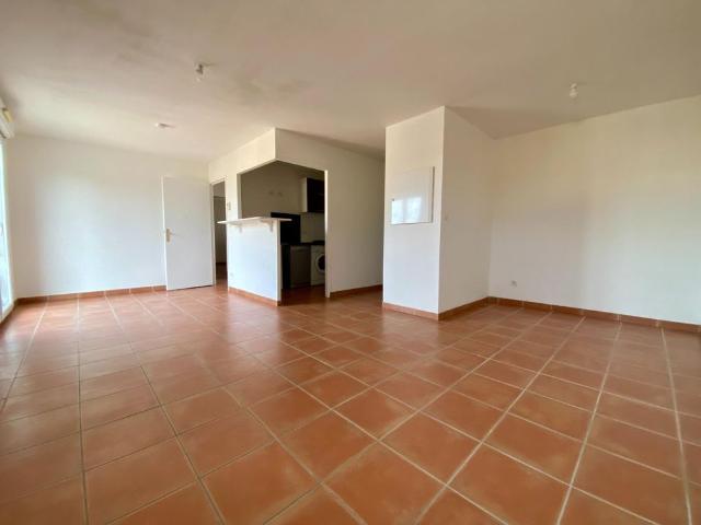 « LE PONTET APPARTEMENT T3 59.40M² AVEC TERRASSE »