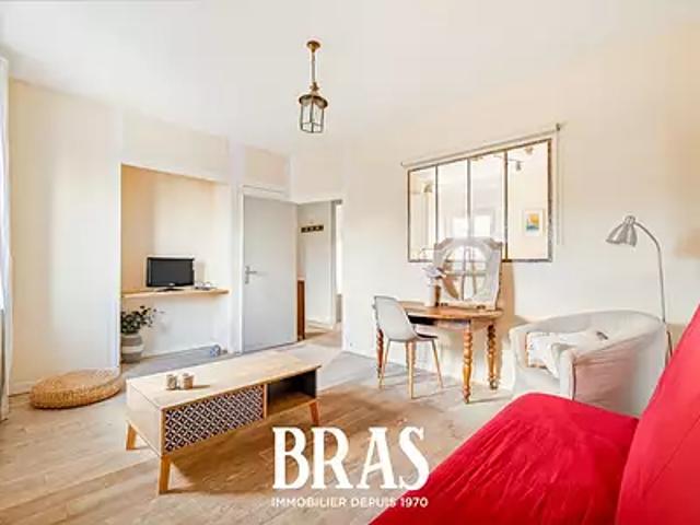 Le Pouliguen 44510 Achat / Vente appartement 2 pièces t2 au dernier étage jardin