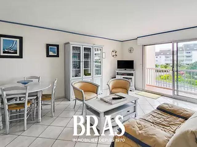 Le Pouliguen 44510 Achat / Vente appartement 2 pièces t2 terrasse cave