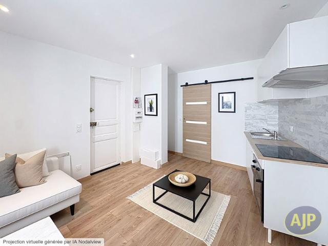 LE POULIGUEN Centre Studio rénové