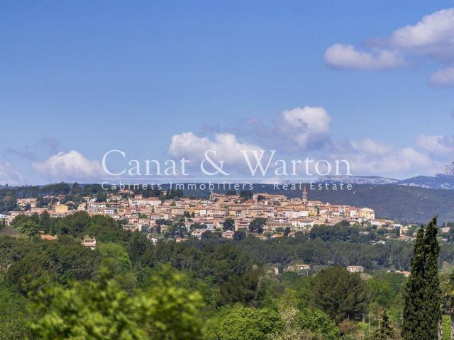 LE PLAN DU CASTELLET Propriété Bastide Historique et Villa réce