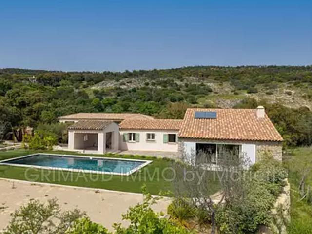 Le Plan de la Tour 83120 Achat / Vente maison 5 pièces t5 piscine parking