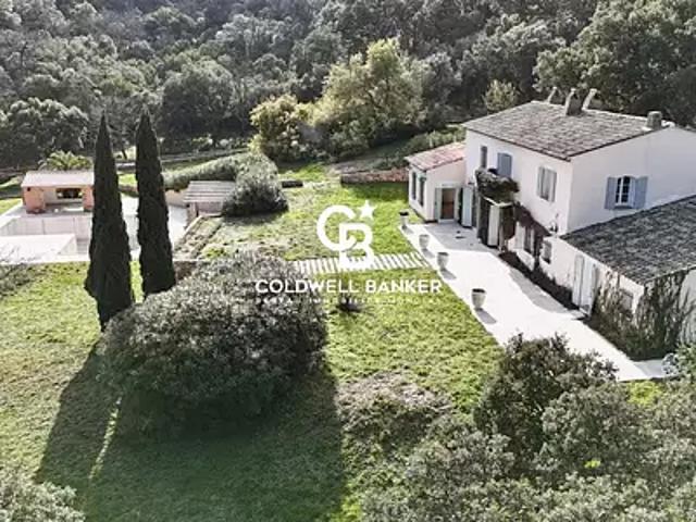 Le Plan de la Tour 83120 Achat / Vente maison 6 pièces t6 piscine