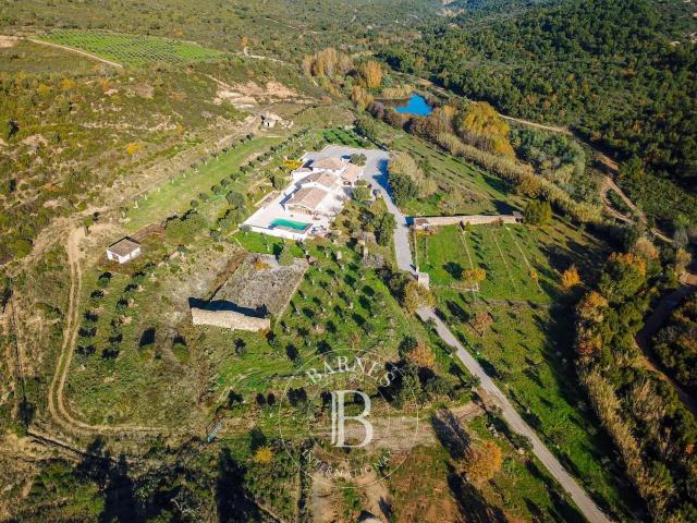 Le Plan De La Tour Propriété Rare Appartements Indépenda. 450m² Sainte Maxime