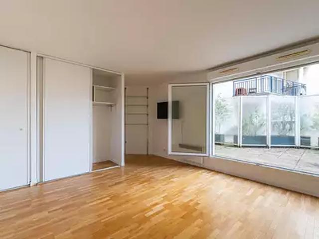 Le Plessis Robinson 92350 Achat / Vente appartement 1 pièce t1 terrasse cave