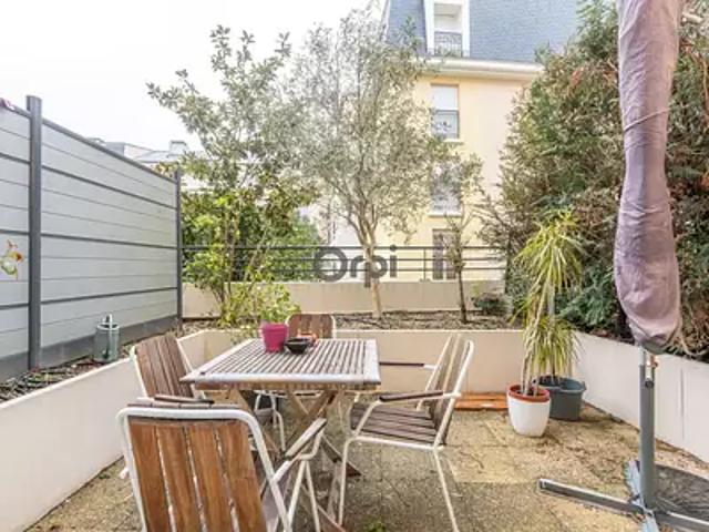 Le Plessis Robinson 92350 Achat / Vente appartement 1 pièce t1 terrasse cave