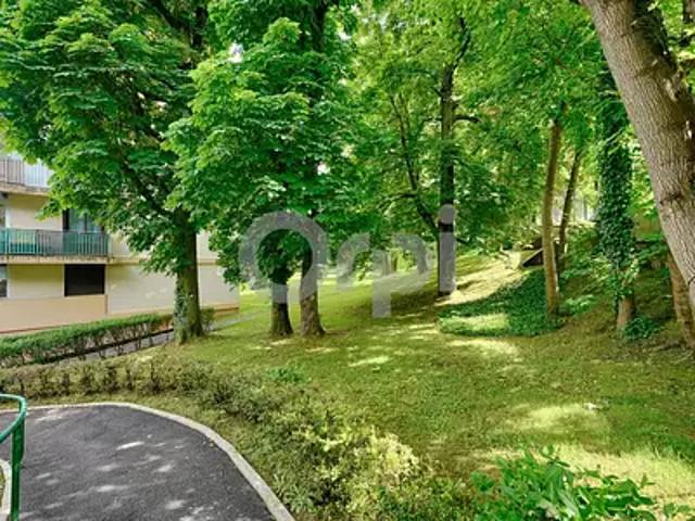 Le Plessis Robinson 92350 Achat / Vente appartement 3 pièces t3 au dernier étage cave