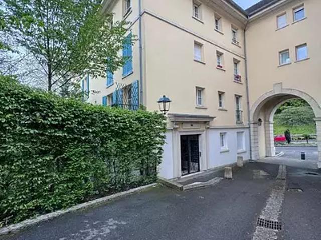 Le Plessis Robinson 92350 Location appartement 1 pièce t1 cave