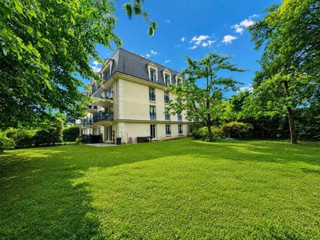 LE PLESSIS TREVISE