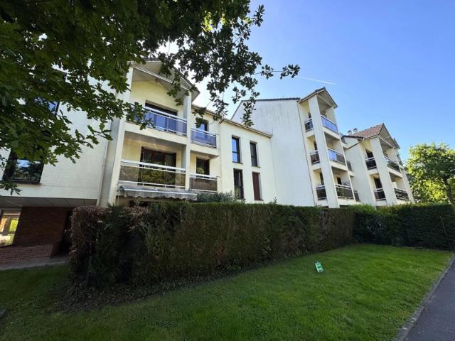 LE PLESSIS TREVISE