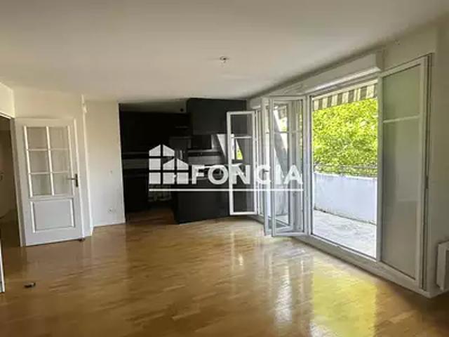 Le Plessis Trévise 94420 Achat / Vente appartement 3 pièces t3 au dernier étage