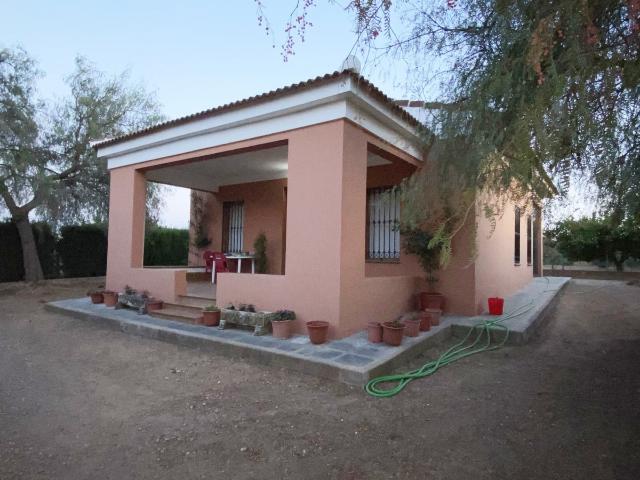 Le presentamos una espectacular Finca Rústica de más de 4.00. 115m² Villalba del Alcor