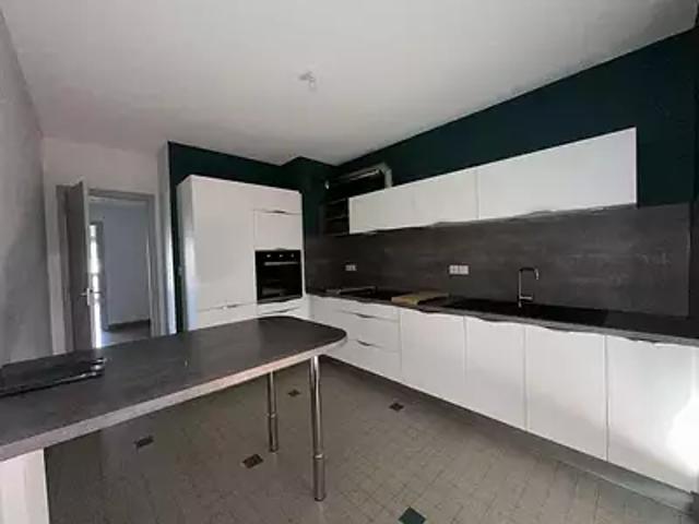 Le Puy en Velay 43000 Location appartement 4 pièces t4 cave balcon