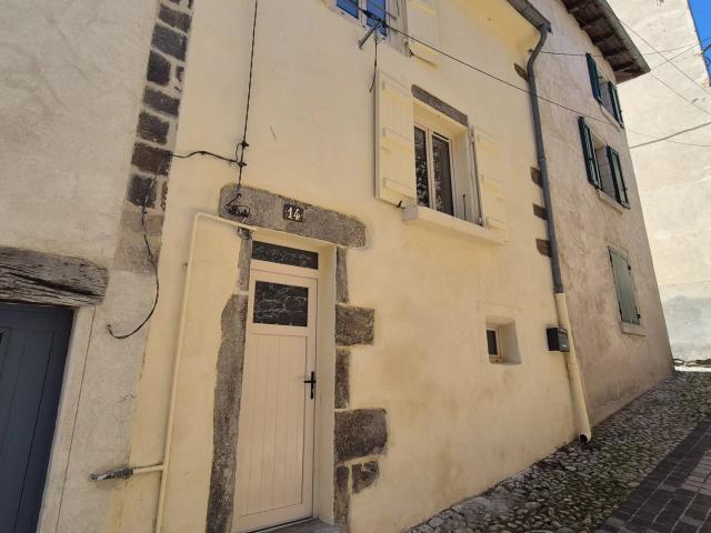 Le Puy en Velay, maison de ville rénovée