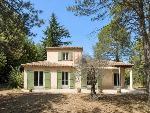 Le Puy Sainte Réparade – Maison familiale de 142 m² sur 6 000 m² de terrain boisé avec piscine