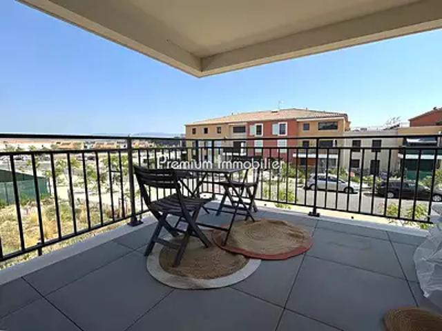 Le Puy Sainte Réparade 13610 Achat / Vente appartement 2 pièces t2 terrasse parking