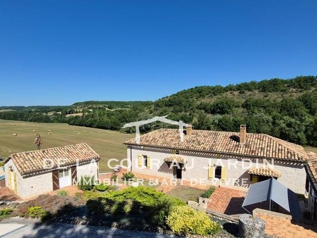 Le Quercy Blanc a du caractère ! 180m² Montaigu de Quercy