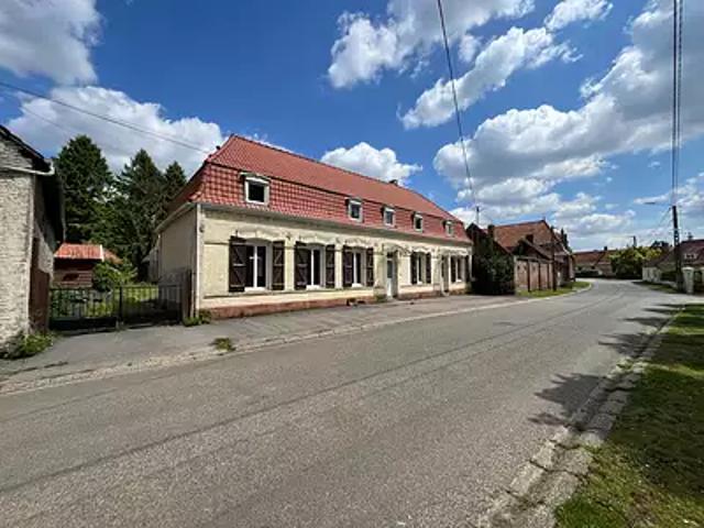 Le Quesnoy en Artois 62140 Achat / Vente maison 10 pièces t10 au dernier étage