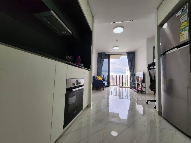 Le Quest Condominium For Sale, $838,000, 1 Bed 1 Bath 495 sqft $1,693.00 psf
