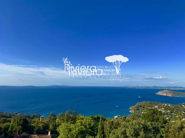 Le Rayol Canadel Superbe vue mer pour cette propriété face. 160m² Rayol Canadel sur Mer