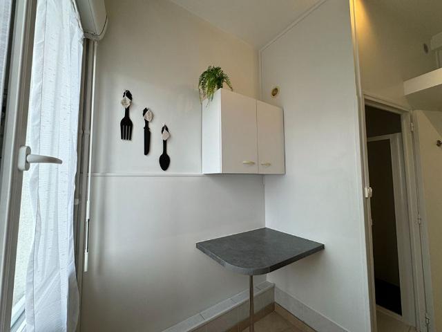 LE ROMANCIER Location Appartement saint pierre des corps: 23.29 m2
