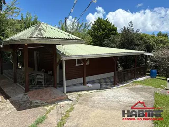 Le Robert 97231 Location maison 3 pièces t3 terrasse parking