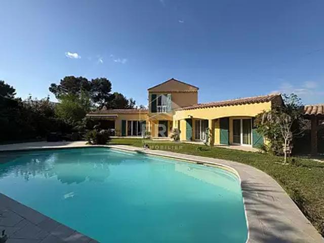 Le Rouret 06650 Achat / Vente maison 4 pièces t4 piscine parking