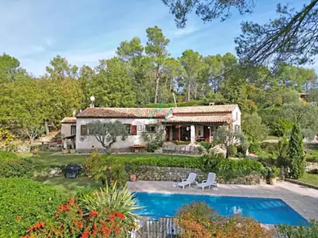 Le Rouret 06650 Achat / Vente maison 5 pièces t5 piscine