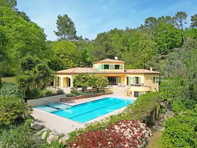 Le Rouret 06650 Achat / Vente maison 7 pièces t7 piscine