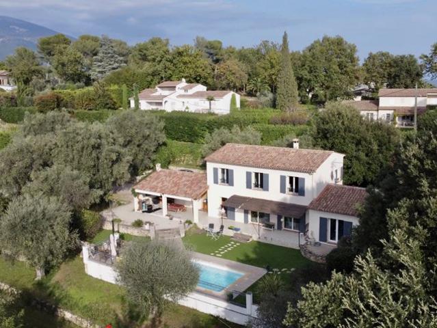 Le Rouret Villa cinq pièces avec piscine et garage