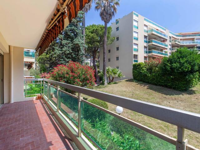 Le Saint James, au coeur de Cimiez, très beau 4 pièces rénov. 94m² Nice