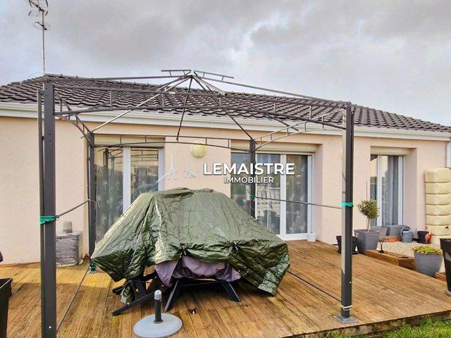 LEMAISTRE IMMOBILIER VOUS PROPOSE Maison de plain pied 2 chambres