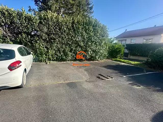 Lempdes 63370 Achat / Vente parking