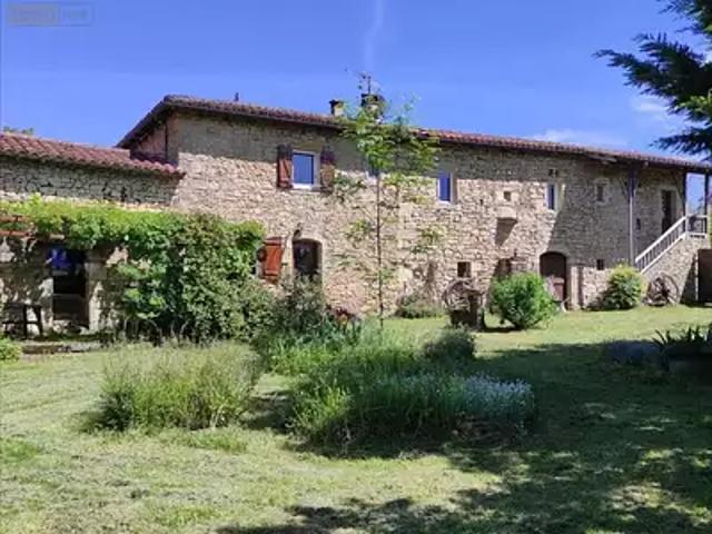 Lentillac Saint Blaise 46100 Achat / Vente maison 4 pièces t4 terrasse cave