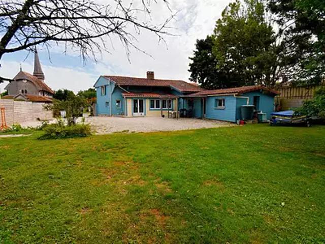 Lentilles 10330 Achat / Vente maison 6 pièces t6 au dernier étage cave