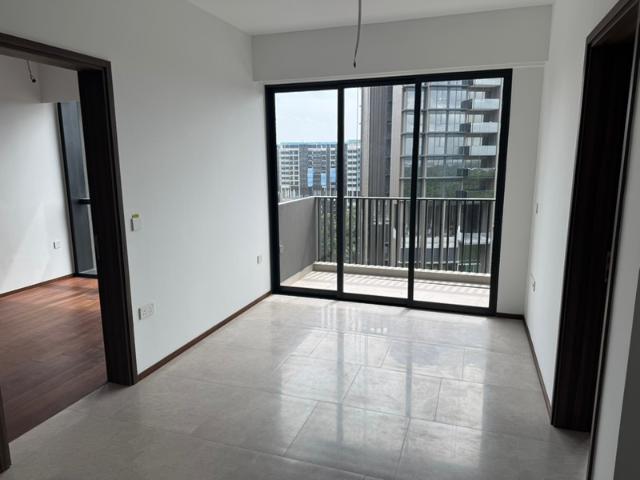 Lentor Modern Condominium For Rent, $6,100, 3 Bed 3 Bath 1,109 sqft $5.50 psf