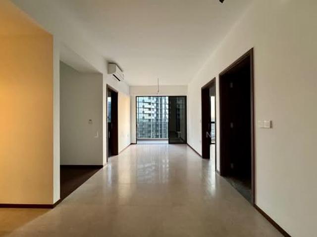 Lentor Modern Condominium For Sale, $1,580,000, 2 Bed 1 Bath 678 sqft $2,330.00 psf
