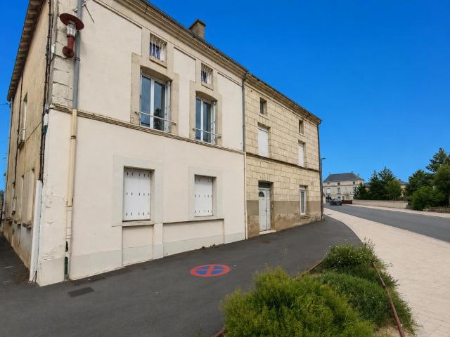 Lencloître Vente Immeuble 86